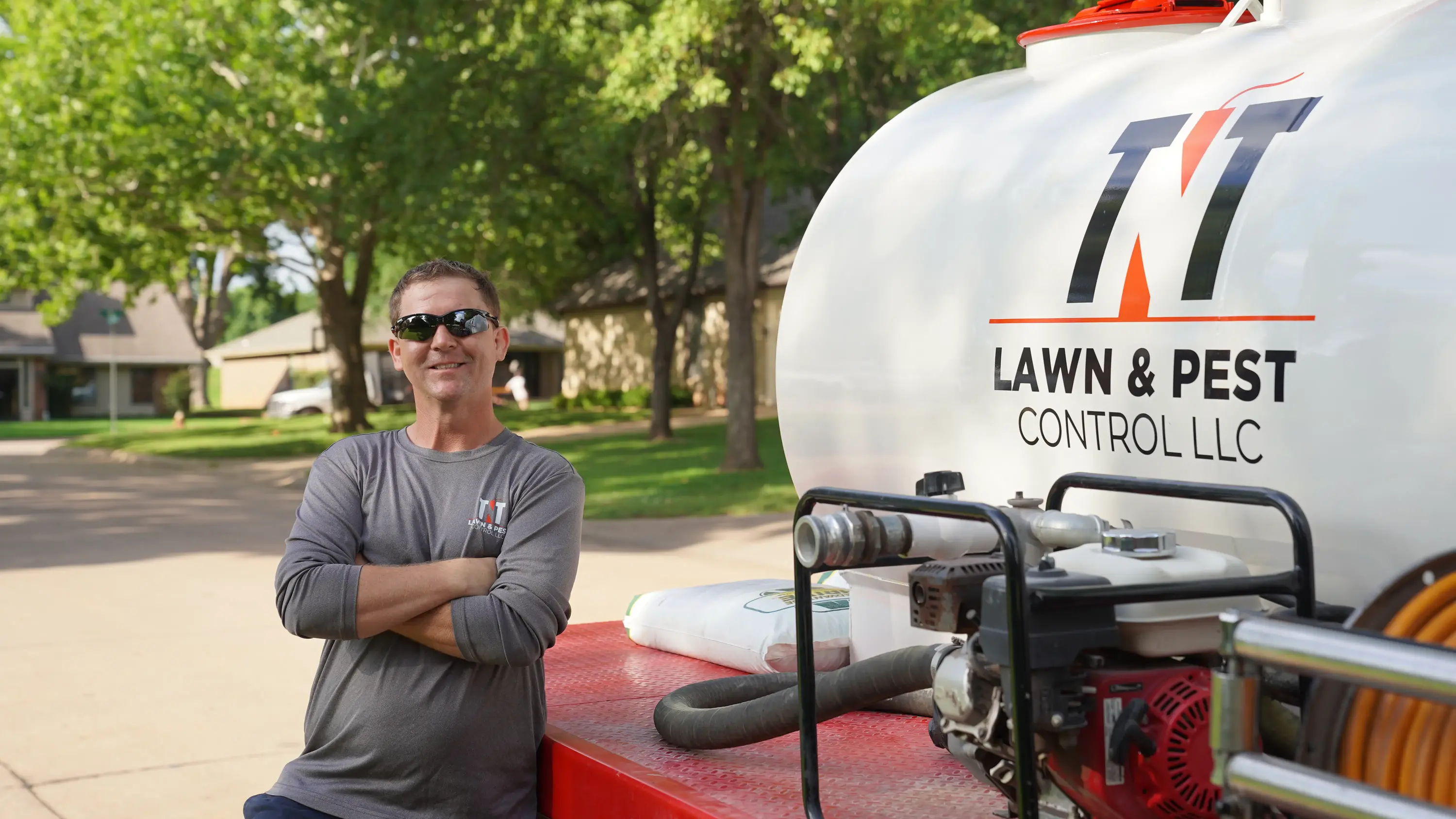 TNT Lawn & Pest Control